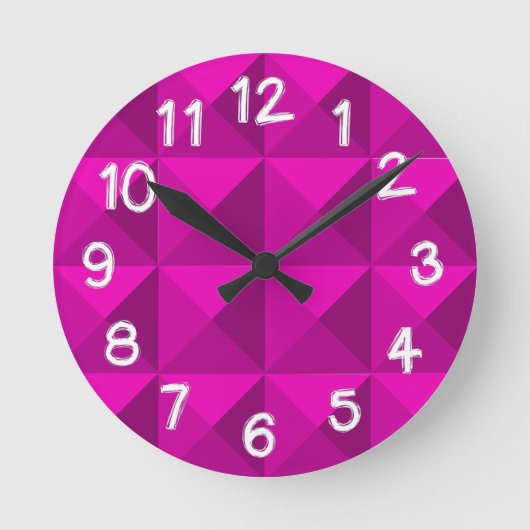 Magenta Pyramids  Runde Wanduhr (Vorderseite)