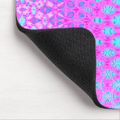 Magenta, Sky Blue und Navy Geometric Mousepad (Ecke)