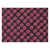 Magenta-Stiefmütterchen auf Schwarz, Tischdecke (Vorderseite (Horizontal))