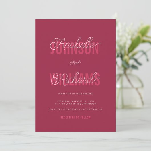 Magenta Typografy Whimsical Script Foto Wedding Einladung (Stehend Vorderseite)