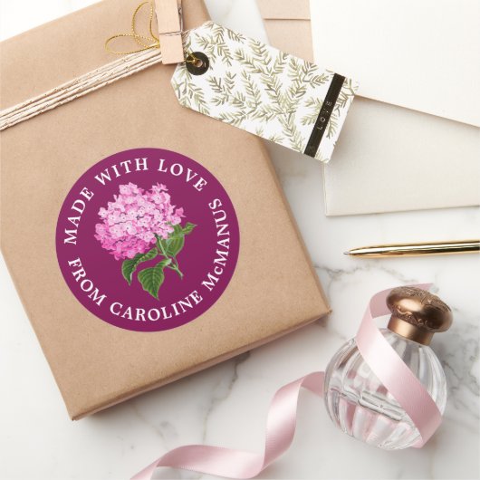Magenta und Pink Hydrangea Made with Liebe Runder Aufkleber (Schenken)