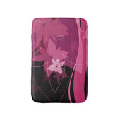 Magentarotes Blumenmuster Badematte (Vorderseite Vertikal)