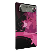 Magentarotes Blumenmuster Mini Klemmbrett (Schrägansicht)