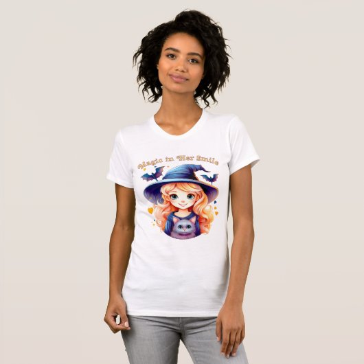 Magic in Her Smile – Women’s Halloween T-Shirt (Vorne ganz)