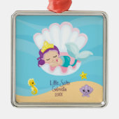Magical Mermaid Little Sister Christmas Ornament Aus Metall (Vorne)