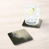 Magical Mist Forest Hill Getränkeuntersetzer (Rechte Seite)