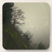 Magical Mist Forest Hill Getränkeuntersetzer (Vorderseite)