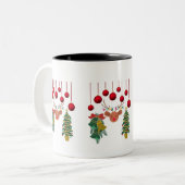 Magical Reindeer Bells and Christmas Tree Design Zweifarbige Tasse (Vorderseite Links)