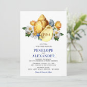 Magical Seashell Floral Beach Wedding Einladung (Stehend Vorderseite)
