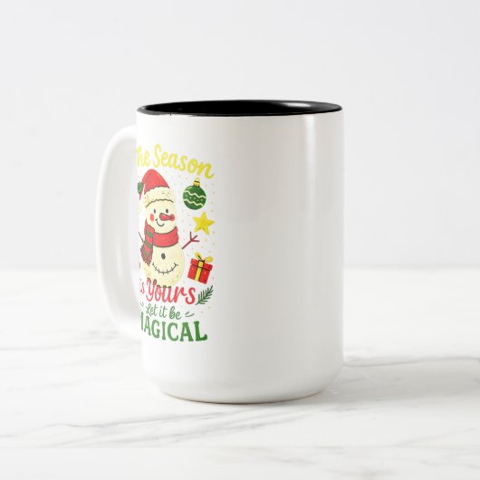 Magical Snowman Christmas Mug Cozy Holiday winter Zweifarbige Tasse (Vorderseite Links)