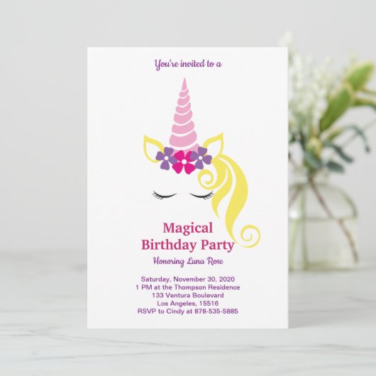 Magical Unicorn Birthday Einladung (Stehend Vorderseite)