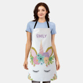 Magical Unicorn Personalisierter Name Glitzer mädc Schürze (Getragen)