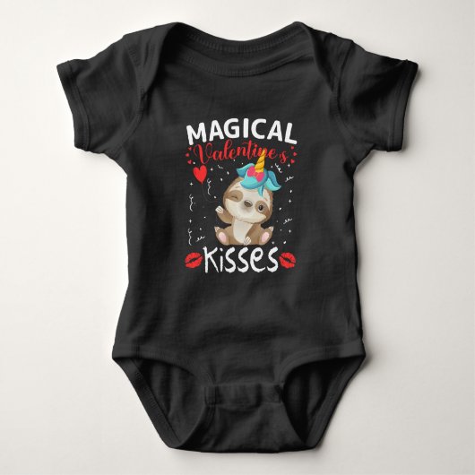 Magical Valentine's Kisses Baby Strampler (Vorderseite)