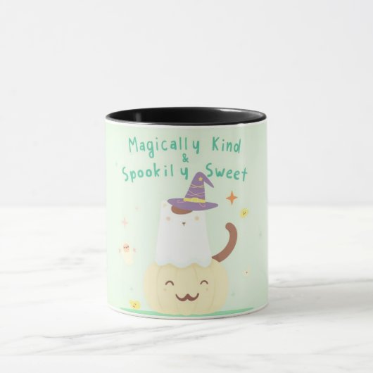 Magically Kind & Spookily Sweet – Cute Pastel Hall Tasse (Zentrum)