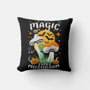 Magie in jedem Pilz! Kissen