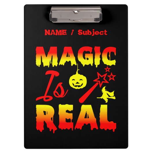 Magie ist echter Halloween Pumpkin Hexe Zauber Wan Klemmbrett (Vorderseite)