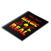 Magie ist echter Halloween Pumpkin Hexe Zauber Wan Notizblock (Linke Seite)