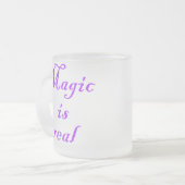 Magie ist reale Tasse (Vorderseite Links)