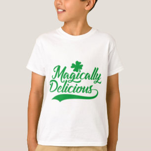 Magisch köstlicher St. Patrick's Day T-Shirt
