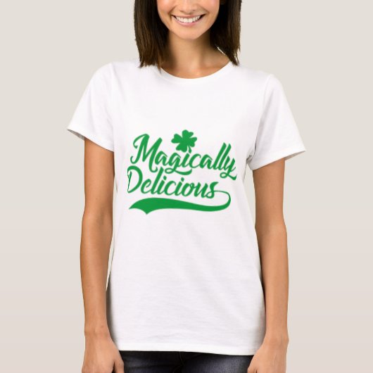 Magisch köstlicher St. Patrick's Day T-Shirt (Vorderseite)