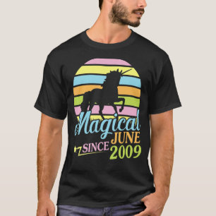 Magisch Seit Juni 2009 Happy Birthday Unicorn 13 T-Shirt