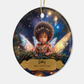 Magische Baby Fee mit Flügeln in einem Weihnachtsb Keramik Ornament (Links)