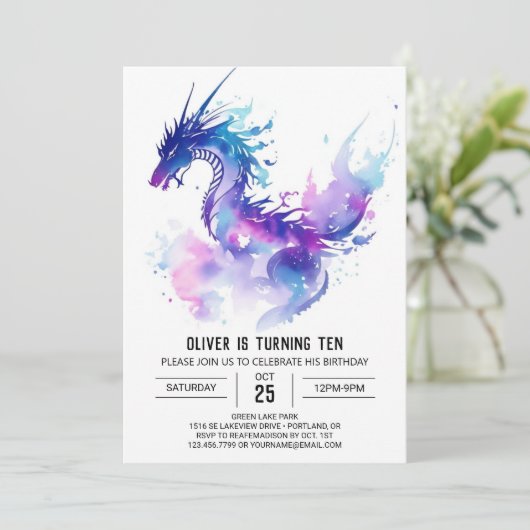 Magische Drachenfantasy Geburtstag Einladung (Stehend Vorderseite)