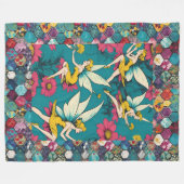 Magische Fairies und Blumenhexagon-Patchwork Fleecedecke (Vorderseite (Horizontal))