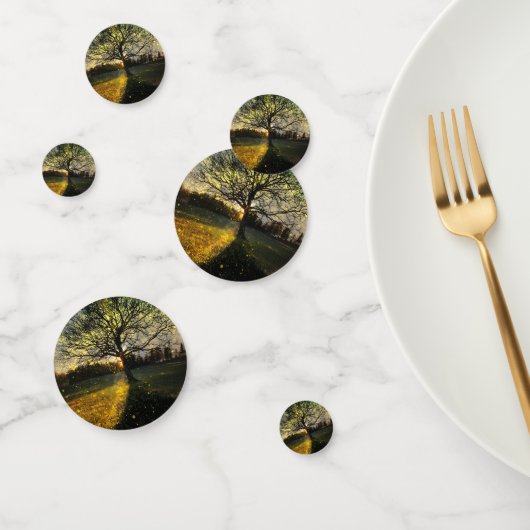 Magische Glühwürmchen, traumhafte Landschaft Konfetti (Gruppe)