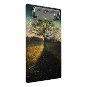 Magische Glühwürmchen, traumhafte Landschaft Mini Klemmbrett (Schrägansicht)