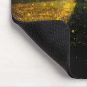 Magische Glühwürmchen, traumhafte Landschaft Mousepad (Ecke)