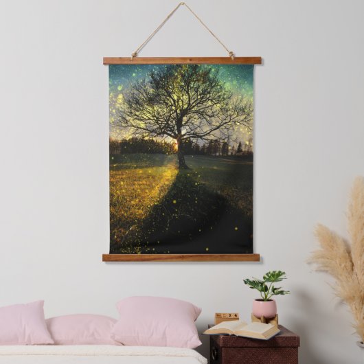 Magische Glühwürmchen, traumhafte Landschaft Wandteppich Mit Holzrahmen (Schlafzimmer)