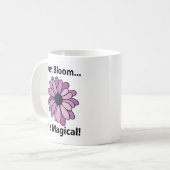 Magische Lila Blume blendet einfach ihre Magie Kaffeetasse (Vorderseite Links)