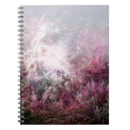 Magische lila Elf-Staub-Nebelfleck-Wildnis Notizblock