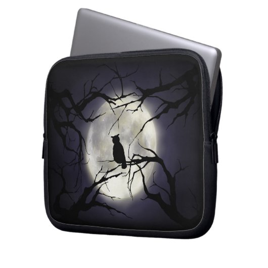 Magische Mond-Eule auf Niederlassungs-Laptop-Hülse Laptopschutzhülle (Vorderseite Links)