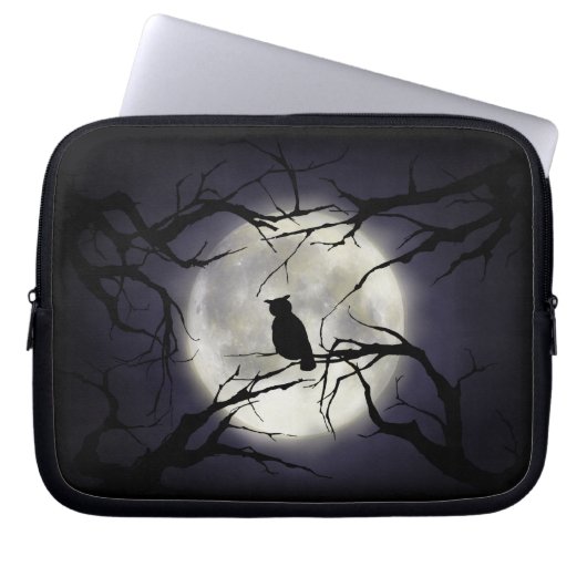 Magische Mond-Eule auf Niederlassungs-Laptop-Hülse Laptopschutzhülle (Vorderseite)