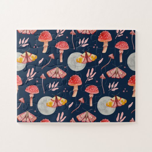 Magische Motte und Pilzmuster. Waldnacht Puzzle (Horizontal)