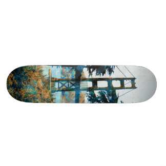 Magische Sonnenuntergang-Brücke Blue_orange Skateboard