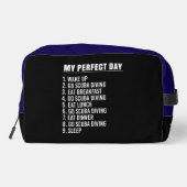 Magische Unterwasser-Erkundung durch einen Scuba D Waschbeutel (Rückseite)