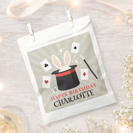 Magische Zauberkinder zeigen Geburtsname Geschenktütchen (Ausgeschnitten)