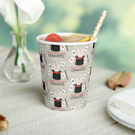 Magische Zauberkinder zeigen Geburtsname Pappbecher