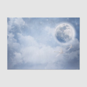 Magischer blauer Himmel mit flatternden Schwänen Seidenpapier