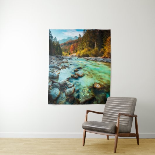 Magischer Fluss im Herbstwald Wandteppich (Beispiel)
