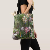 Magischer Garten auf einer Tasche (Von Nahem)