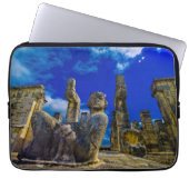 Magischer Krieger Laptopschutzhülle (Vorderseite)