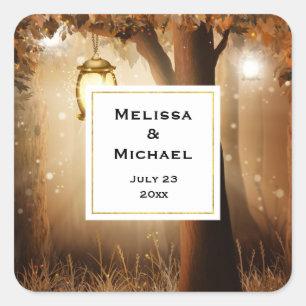 Magischer Wald mit frischen Lichtern Hochzeit Quadratischer Aufkleber