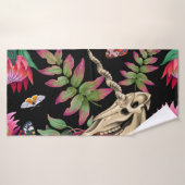 Magischer Wald vereint dunkles Muster. Badehandtuch (Badehandtuch)