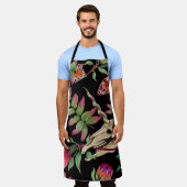 Magischer Wald vereint dunkles Muster. Schürze (Getragen)