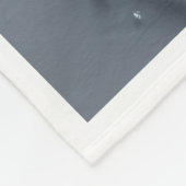 Magischer weißer Löwenjunge unter Sternen Fleece-D Fleecedecke (Ecke)