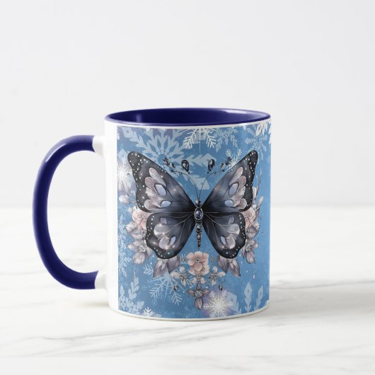 Magischer Winterschmetterling mit Schneeflocken Tasse (Links)